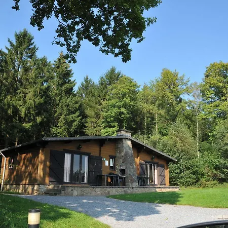 Village De Vacances De Vencimont 3*
